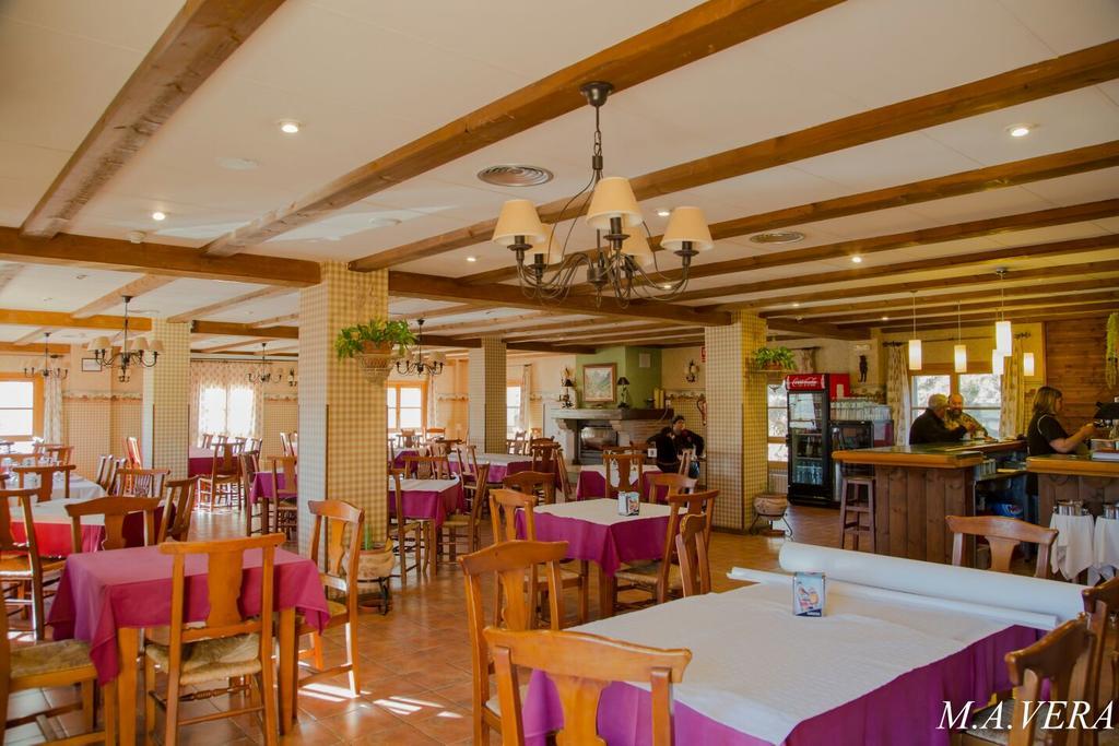 Aras Rural Guest House Aras De Los Olmos Exterior photo